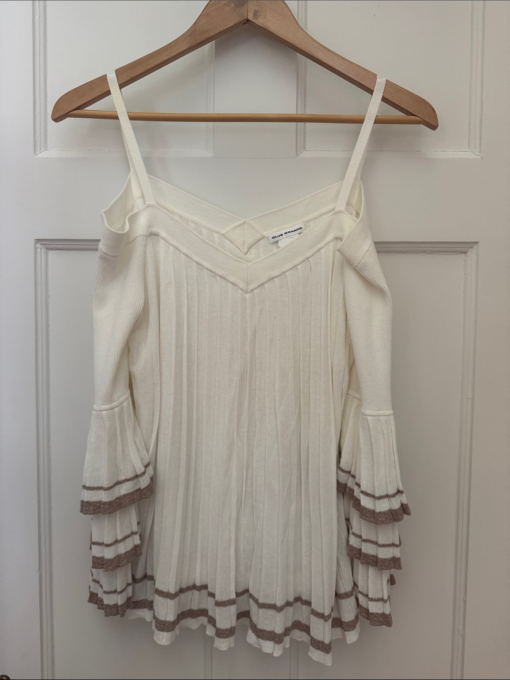 Club Monaco Cream Tiered Off-Shoulder Knit Dress (S)